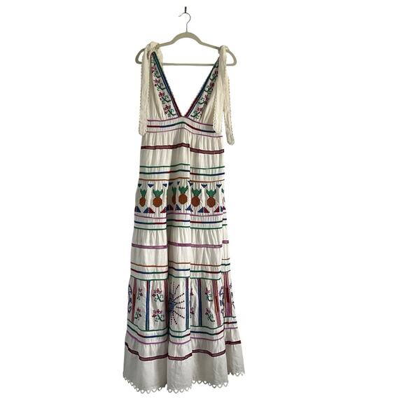 Farm Rio Embroidered tiered maxi dress Linen Blend Sz M Coastal Boho Chic Artsy - Picture 2 of 13
